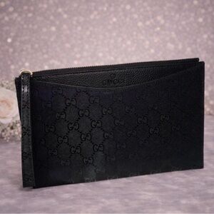 NWOT GG Black Leather Wristlet Clutch